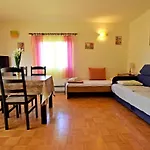 Appartement Pinka *